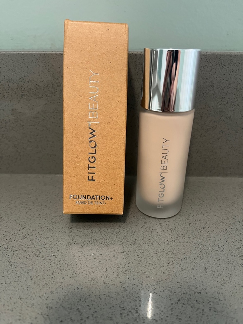 Fitglow Beauty Foundation+ Liquid Foundation in  F2.5